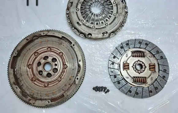 Audi A3 S3 8V Clutch set kit 05E105266B 200917043A 042294002151