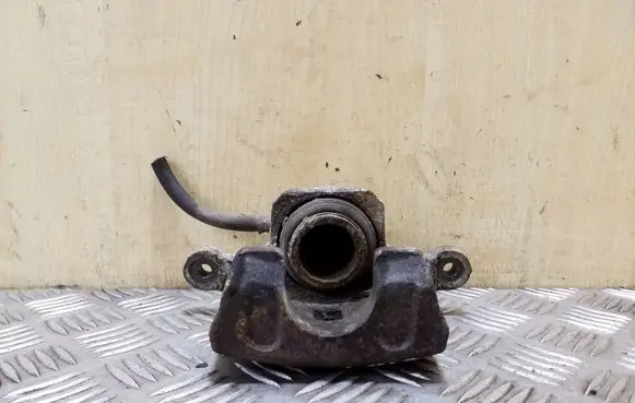 KIA Sorento Rear brake caliper