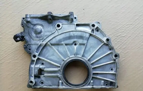 Mini One - Cooper F56 F55 Timing chain cover 8573137