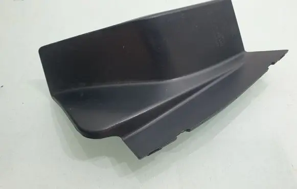 KIA Ceed Rear/tail light trim molding R1YS102