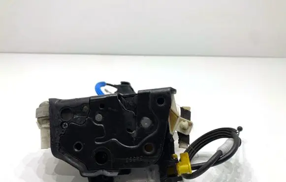 Audi A4 S4 B8 8K Front door lock 8J1837015C