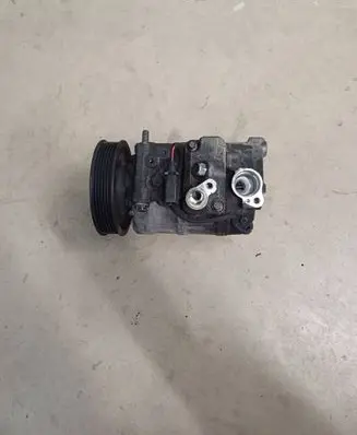Audi Q7 4L Air conditioning (A/C) compressor (pump) 4E0260805AR