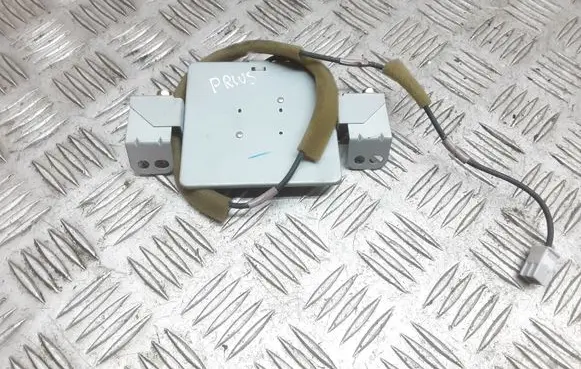 Toyota Prius (XW20) Aerial GPS antenna 8686047060