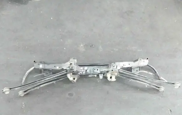 BMW 2 F45 Rear axle beam 6853923 IMPRK1314827