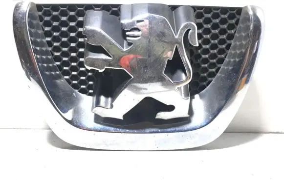 Peugeot Partner Manufacturer badge logo/emblem 96864156