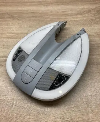 Mercedes-Benz E W211 Front seat light A2118205301