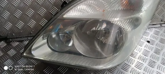 Mercedes-Benz Sprinter W906 Headlight/headlamp 1EB24701205 A9068200561
