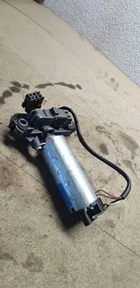 Mercedes-Benz S W220 Seat adjustment motor 2208201542 0130004179 1983702