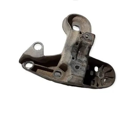 Volkswagen PASSAT B5 Engine mounting bracket 4b0199351b