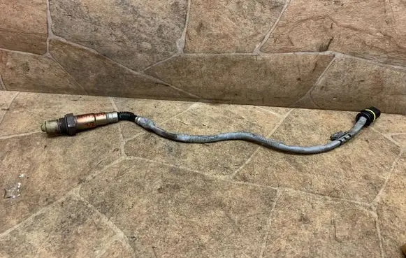 Mercedes-Benz SL R230 Lambda probe sensor 0015405017