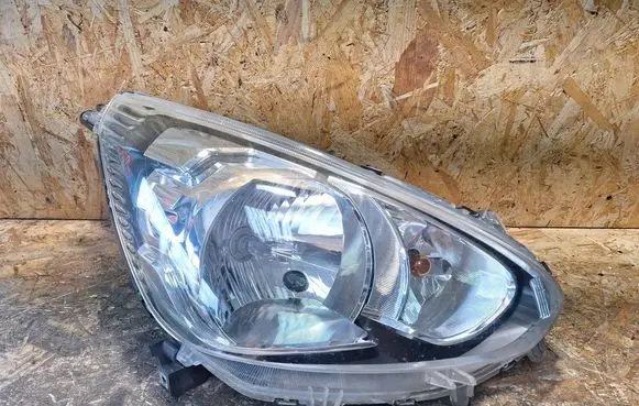 Mitsubishi Space Star Headlight/headlamp