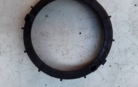 Peugeot 307 In tank fuel pump screw locking ring/nut 