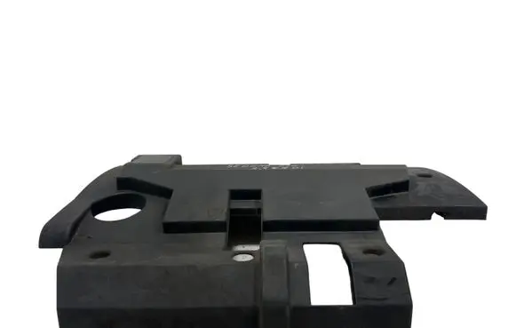 KIA Carnival Engine cover (trim)
