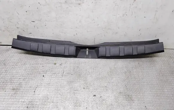 Subaru Forester SH Trunk/boot sill cover protection 94026SC000