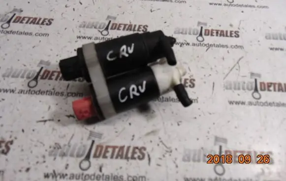 Honda CR-V Windscreen/windshield washer pump