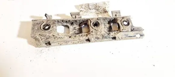 Volkswagen PASSAT B6 Front bumper mounting bracket 3c0807183