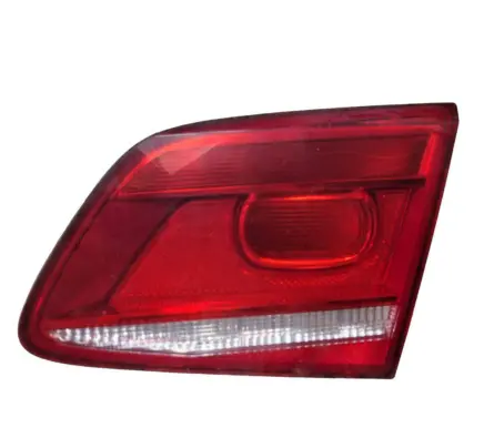 Volkswagen PASSAT B7 Tailgate rear/tail lights 3AE945094K
