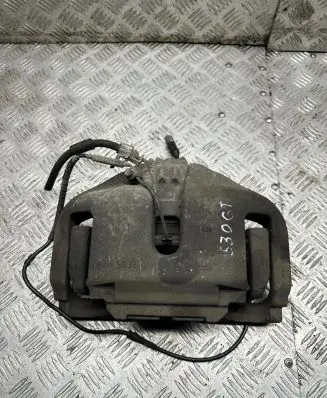 BMW 5 GT F07 Front brake caliper