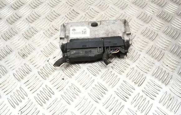 Skoda Octavia Mk2 (1Z) Engine control unit/module 03C906024L 6103PTT9G MY227006