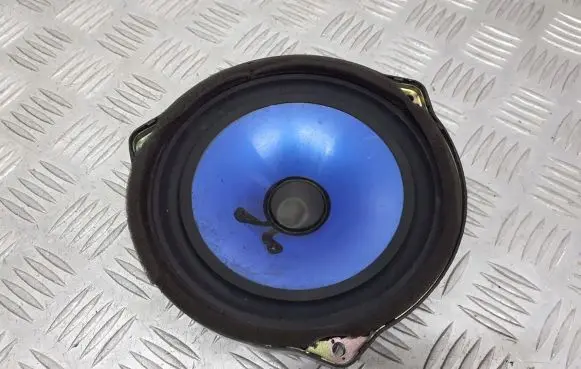 KIA Carens II Front door speaker OK2FB66960