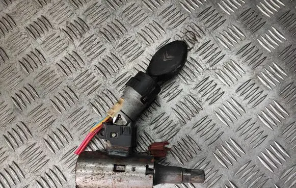 Citroen C5 Ignition lock 9632897680