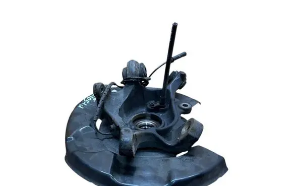 Rear wheel hub