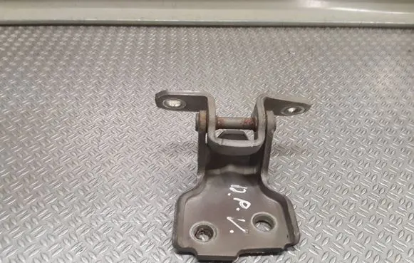Nissan Pixo Front door upper hinge 