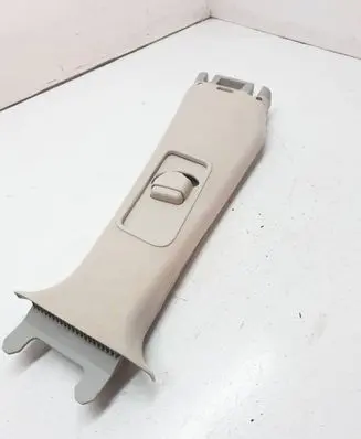 Land Rover Range Rover Sport L320 (B) pillar trim (top) 631240092 173868 SEQ5844