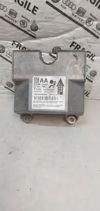 Opel Zafira B Airbag control unit/module 13241766 403253A3 327963935