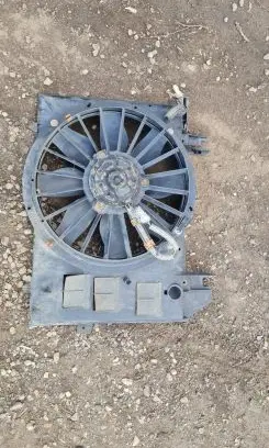 Volvo C70 Electric radiator cooling fan 9445435