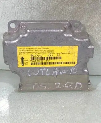 Mitsubishi Outlander Airbag control unit/module P8635a052