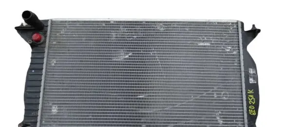 Audi A4 S4 B6 8E 8H Coolant radiator 8E0121251K