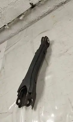 Mercedes-Benz C AMG W205 Rear control arm A2043521205
