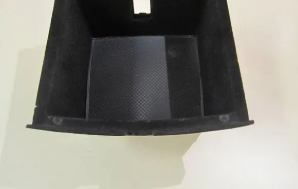 Volkswagen Touareg I Glove box central console 7L6863284