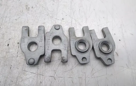 Fuel Injector clamp holder
