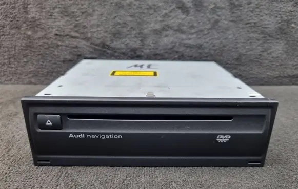 Audi A6 S6 C6 4F Navigation unit CD/DVD player 4E0919887M 4E0910888E