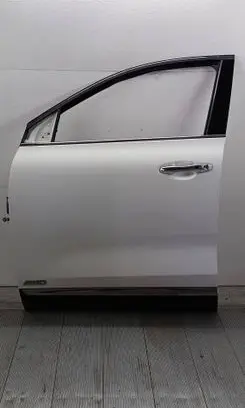 KIA Sorento Front door 