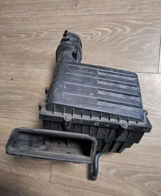 Skoda Karoq Air filter box 5Q0129620B 5Q0129607AA