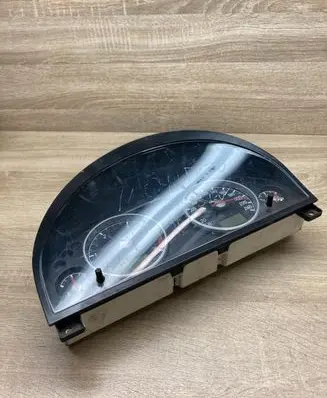 Ford Mondeo Mk III Speedometer (instrument cluster) 1S7F10841