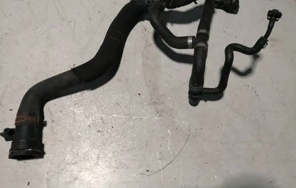 Audi A6 S6 C7 4G Engine coolant pipe/hose 4G0122055D
