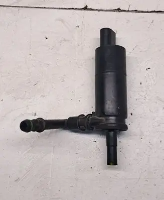 Audi A6 S6 C6 4F Headlight washer pump 3B7955681