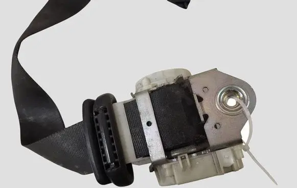 Ford Focus Rear seatbelt 4M51A61284AK 33032071