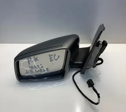 Mercedes-Benz B W246 W242 Front door electric wing mirror 