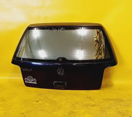 Volkswagen Golf IV Opening tailgate glass 