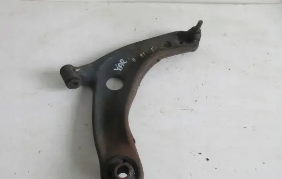 Toyota Yaris Front control arm