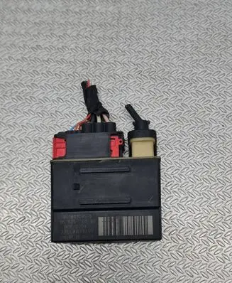 Peugeot 308 Glow plug pre-heat relay 9662570880 018010953