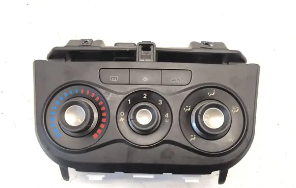 Alfa Romeo Mito Climate control unit 5G1140100