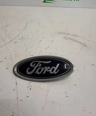 Ford Focus Manufacturers badge/model letters 