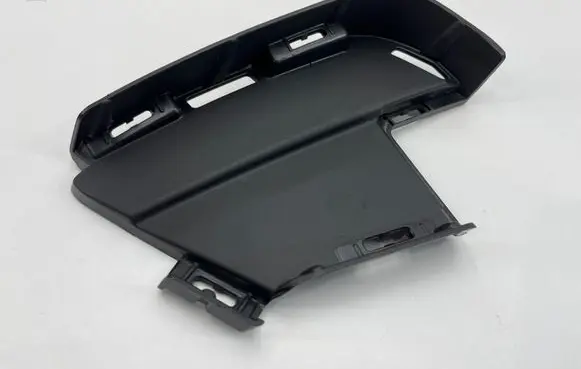 Cupra Formentor Front bumper lower grill 5FF853949 M2430259