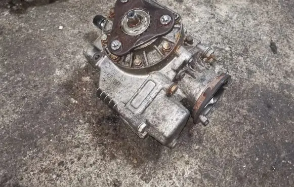 Skoda Octavia Mk3 (5E) Gearbox transfer box case 
